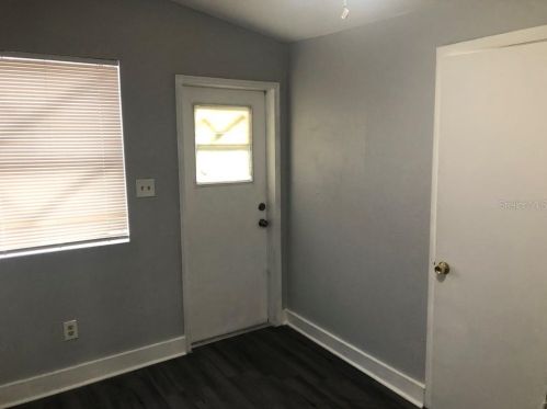 2903 9th St, Tampa FL 33612-8503 exterior