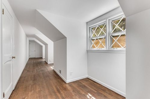 7105 Brandon Mill Rd, Atlanta GA  30328-1922 exterior