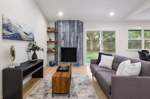 12318 Bainbridge Ln, Austin TX  78750-1702 exterior