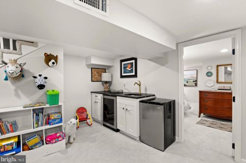 42 Quincy Pl, Washington DC 20001-1107 exterior