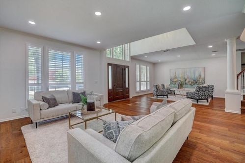 3112 Barton Pt Dr, Austin TX 78733-6345 exterior