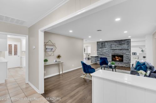 176 Bartley Rd, Jackson Twp NJ  08527-1240 exterior