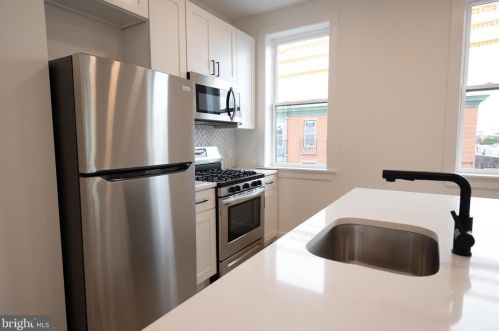 1500 Dickinson St, Philadelphia PA 19146-4757 exterior