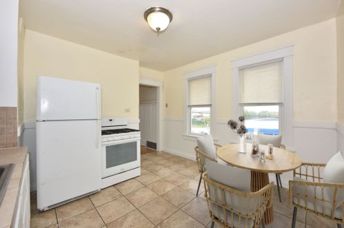 3460 Holton St, Milwaukee WI 53212-2935 exterior