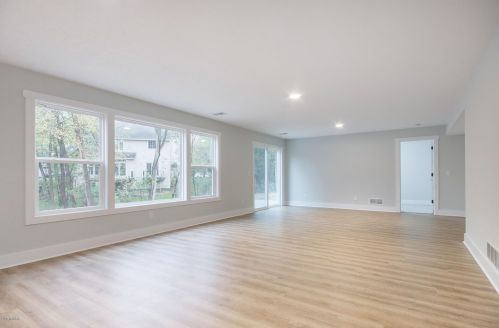 2266 Dunnigan Ave, Grand Rapids MI exterior