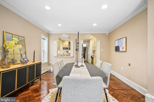 2108 Delancey St, Philadelphia PA 19103-6511 exterior