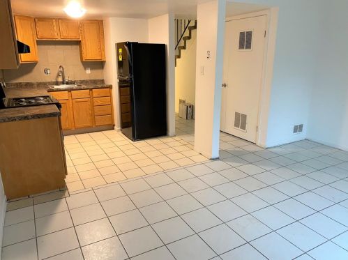 7542 Whitcomb St, Gary IN 46404-2618 exterior