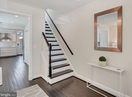 210 N St, Washington DC  20001-3534 exterior