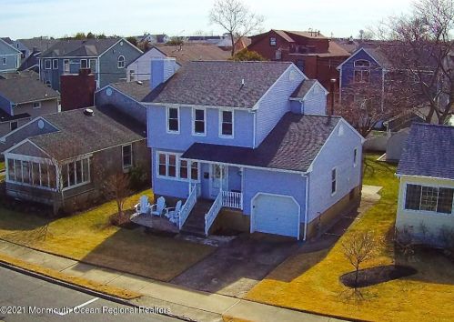 320 Elizabeth Ave, Point Pleasant Beach NJ 08742-4133 exterior