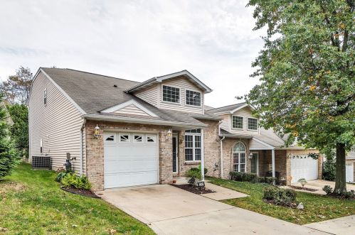 569 Newport Dr, Pittsburgh, PA 15235-3237