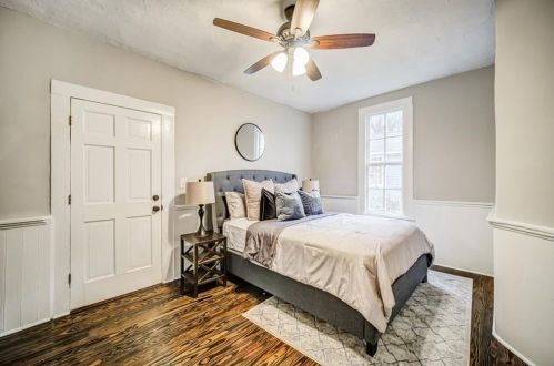 2077 Butler Way, Atlanta GA 30318-1008 exterior