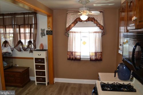 1017 Poplar Ave, Manor PA 19036-1123 exterior