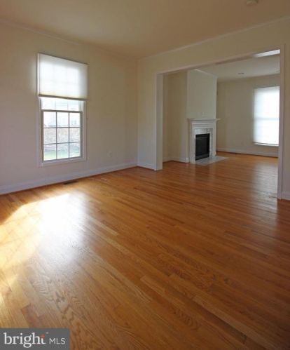 3424 15th St, Arlington VA  22201-4911 exterior