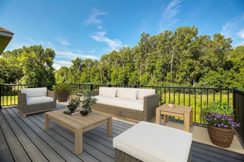 2525 Condon Ct, Saint Paul, MN 55120-1679