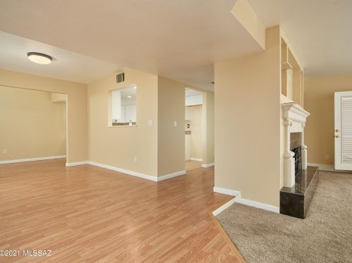 5677 Camino De La Noche, Tucson AZ  85718-4420 exterior