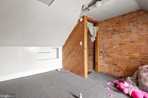 151 Howard Ave, Lancaster PA 17602-3603 exterior