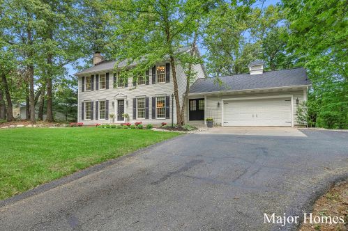 4199 Knapp St, Grand Rapids MI exterior