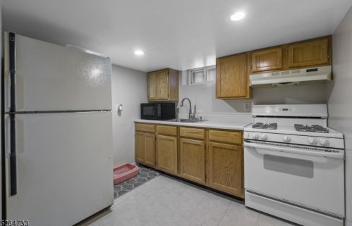 1085 Voorhees St, Industrial Hillside NJ 07205-2619 exterior