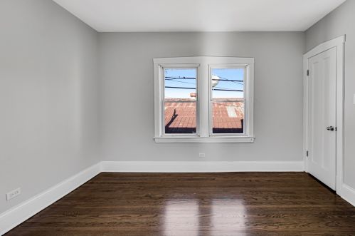 111 11 Ave, Broadview IL 60153-1959 exterior