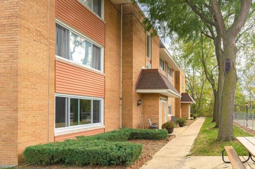 3905 123rd St, Chicago IL  60803-1456 exterior