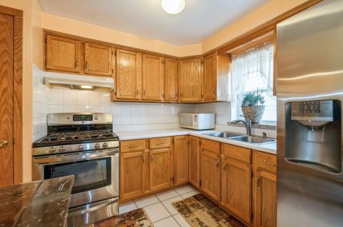 4929 Lester Ave, Chicago IL  60630-2112 exterior