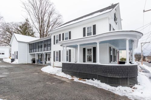 38 High St, Concord, NH 03303-2302