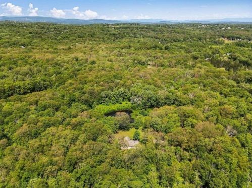 52 Todd Hill Rd, Poughkeepsie NY 12603-3932 exterior