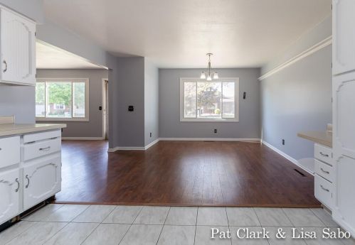 2417 Marquard Ave, Meskegon MI 49445-3228 exterior