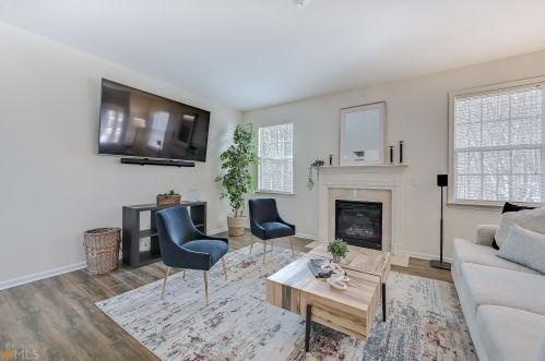 4629 Creekside Cv, Atlanta GA  30349-3936 exterior