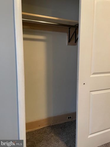 224 27 St, Camden NJ 08105-3927 exterior