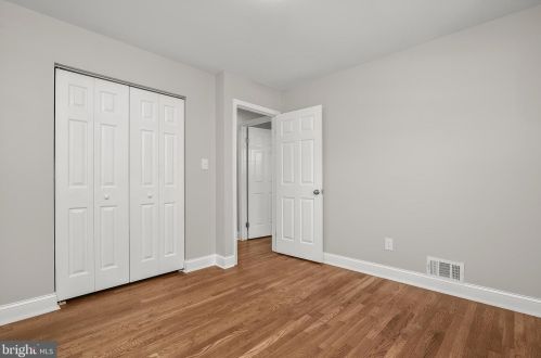 113 Monument St, Rockville MD 20850-2836 exterior