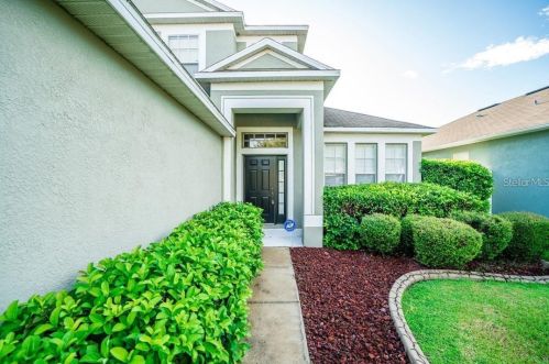 8708 Sandy Plains Dr, Riverview, FL 33578-8615