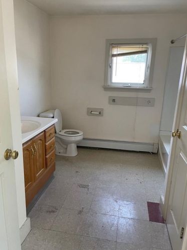 121 Byfield St, Providence RI 02905-1518 exterior