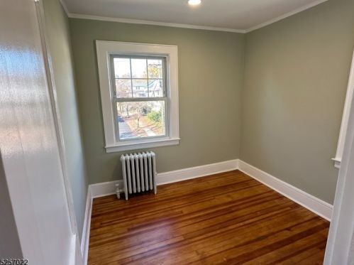 94 Jacoby St, Maplewood NJ  07040-3052 exterior