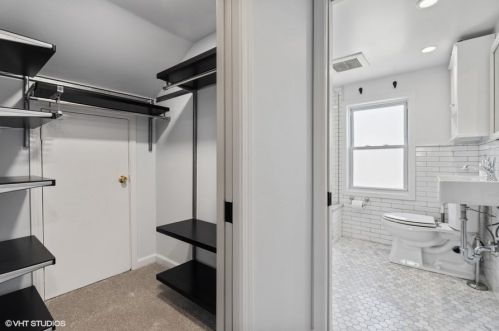 4815 Mulligan Ave, Chicago IL 60630-2921 exterior