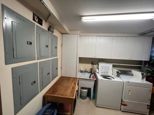 2741 75th Ct, Chicago IL 60707-1419 exterior