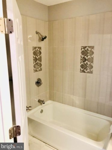 6442 Limekiln Pike, Philadelphia PA 19138-3103 exterior