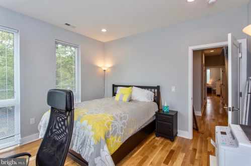 1500 26 St, Philadelphia PA 19121-4602 exterior