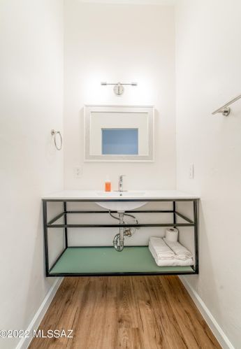 3201 Cherry Ave, Tucson AZ  85719-2219 exterior