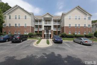 333 Glenolden Ct, Cary, NC 27513-3287