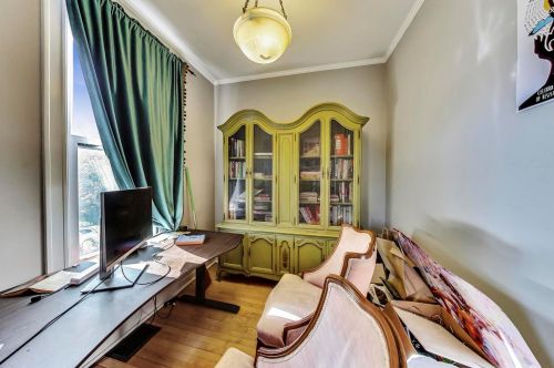 3831 Central Park Ave, Chicago IL 60618-4102 exterior