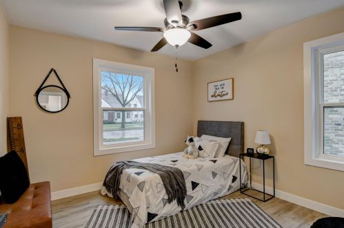 2908 77th St, Milwaukee WI  53222-5016 exterior