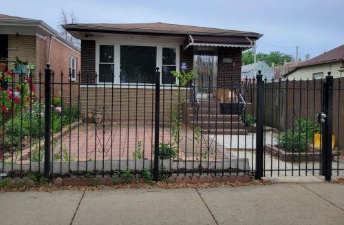 3021 38th St, Chicago IL  60632-2315 exterior