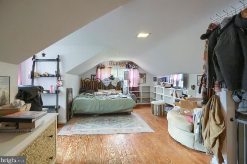 1918 Northbrook Dr, Lancaster PA 17601-4916 exterior