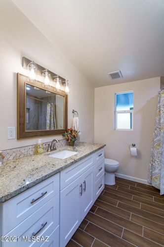 4220 Timrod St, Tucson AZ  85711-4151 exterior