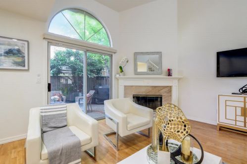 1240 Calle De Cuestanada, Milpitas CA 95035-7871 exterior