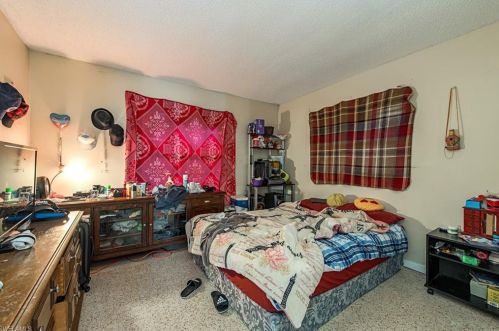 5329 Carlton St, Naples FL 34113-8772 exterior