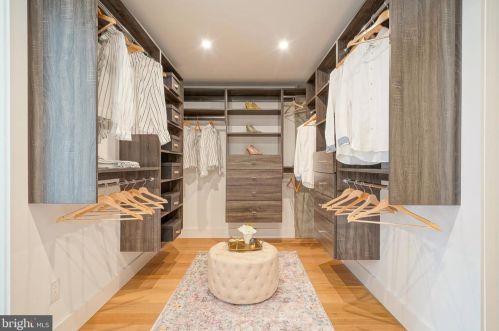 1001 2nd St, Philadelphia PA  19123-1656 exterior