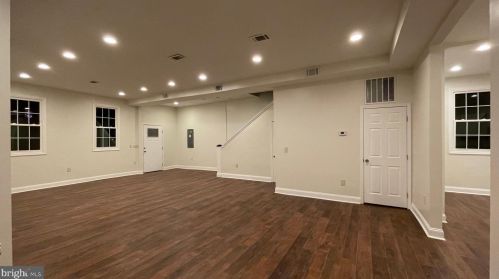 827 Philadelphia Ave, Silver Spring MD  20910-4935 exterior