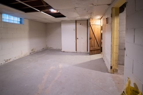 3806 53, Milwaukee WI 53216-2202 exterior